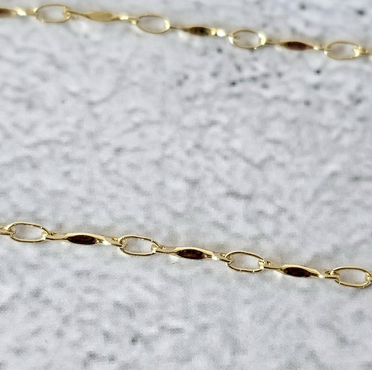 Green Jasper Pendant Necklace: Gold Tone Wire Wrap, 24" Vigano Chain