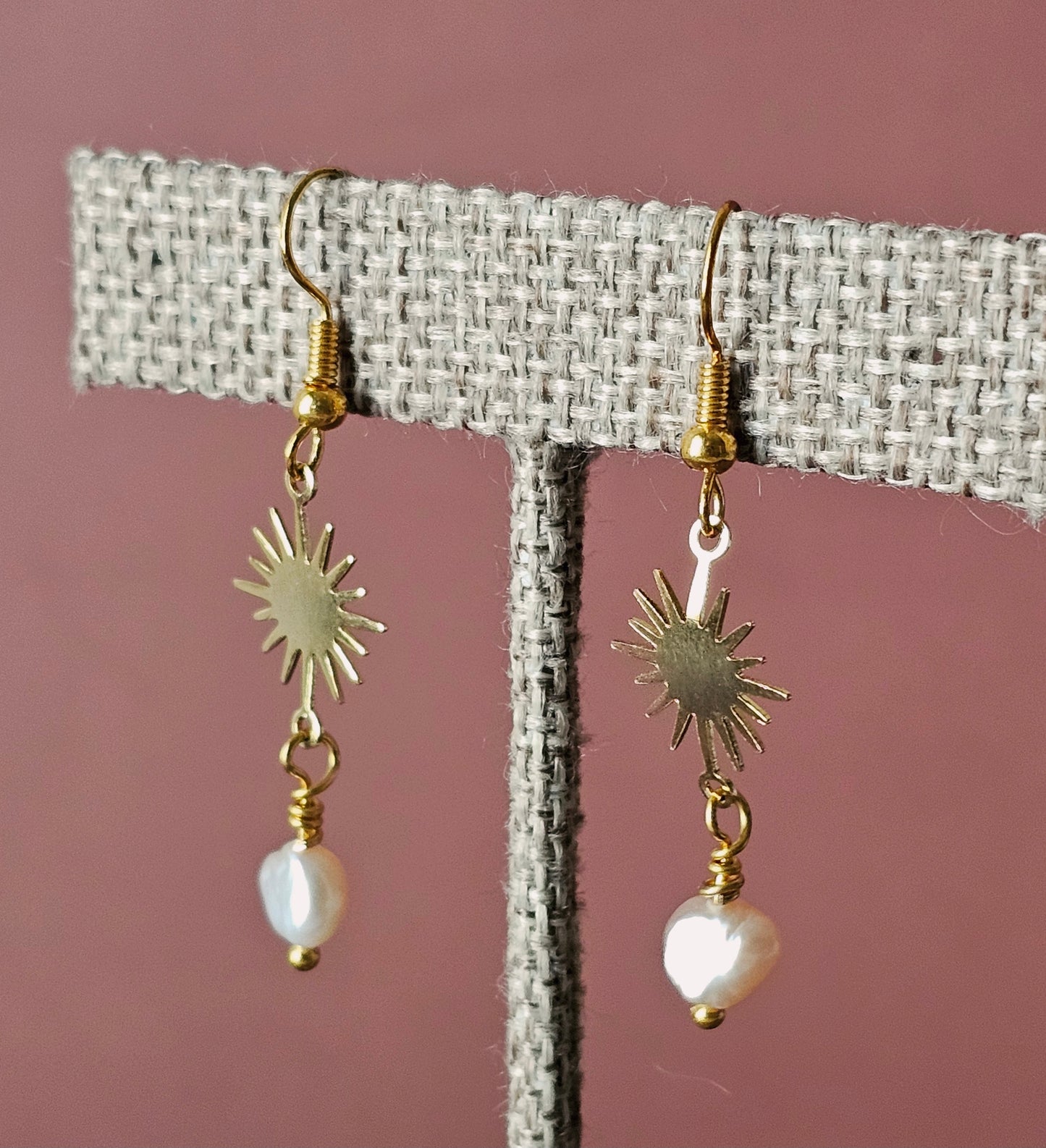 New Artisan Gold Sunburst and Pink Freshwater Pearl Earrings