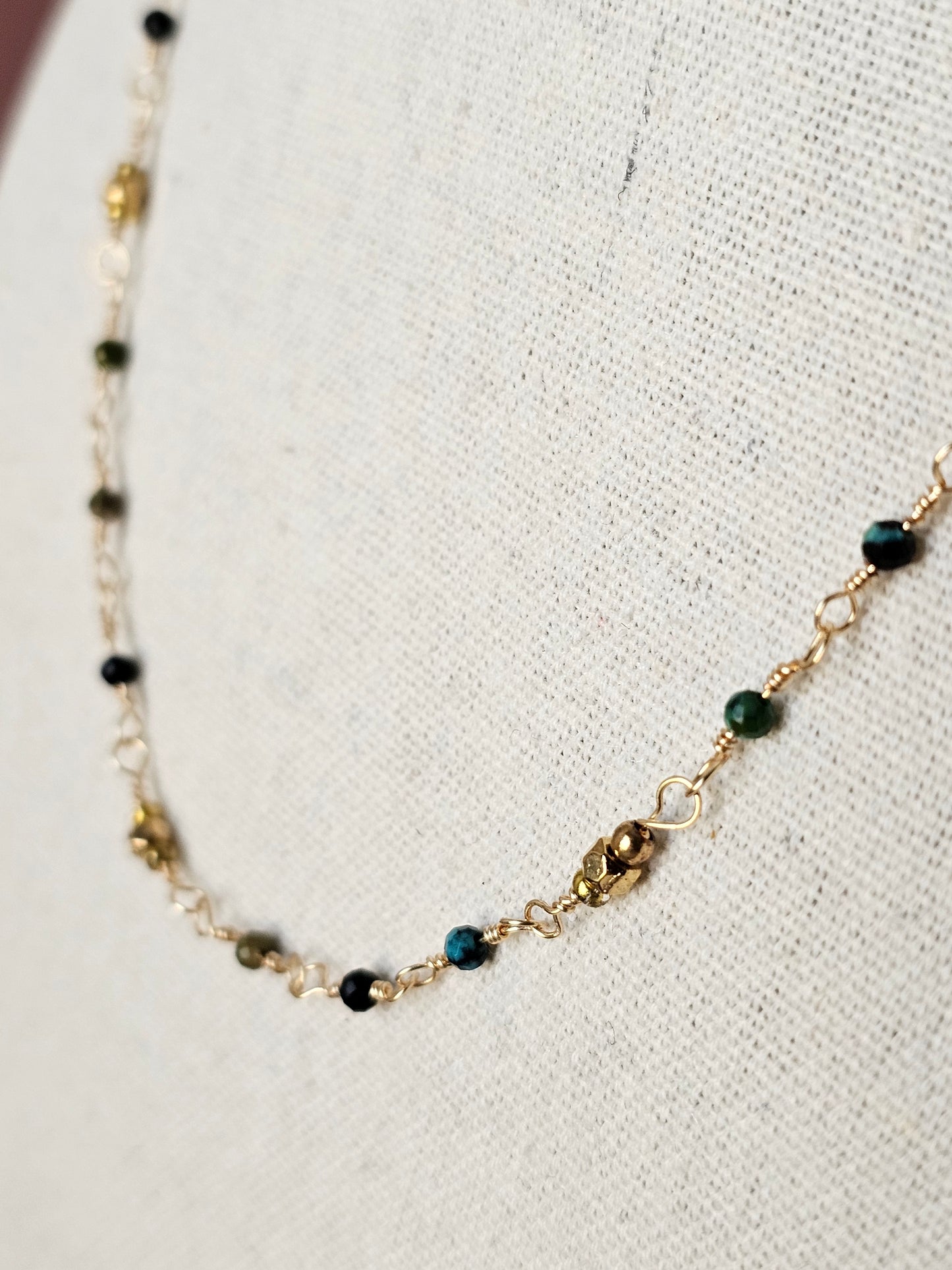 New Artisan Semi-Precious Turquoise and Gold Bead Necklace 17" Wire Wrapped