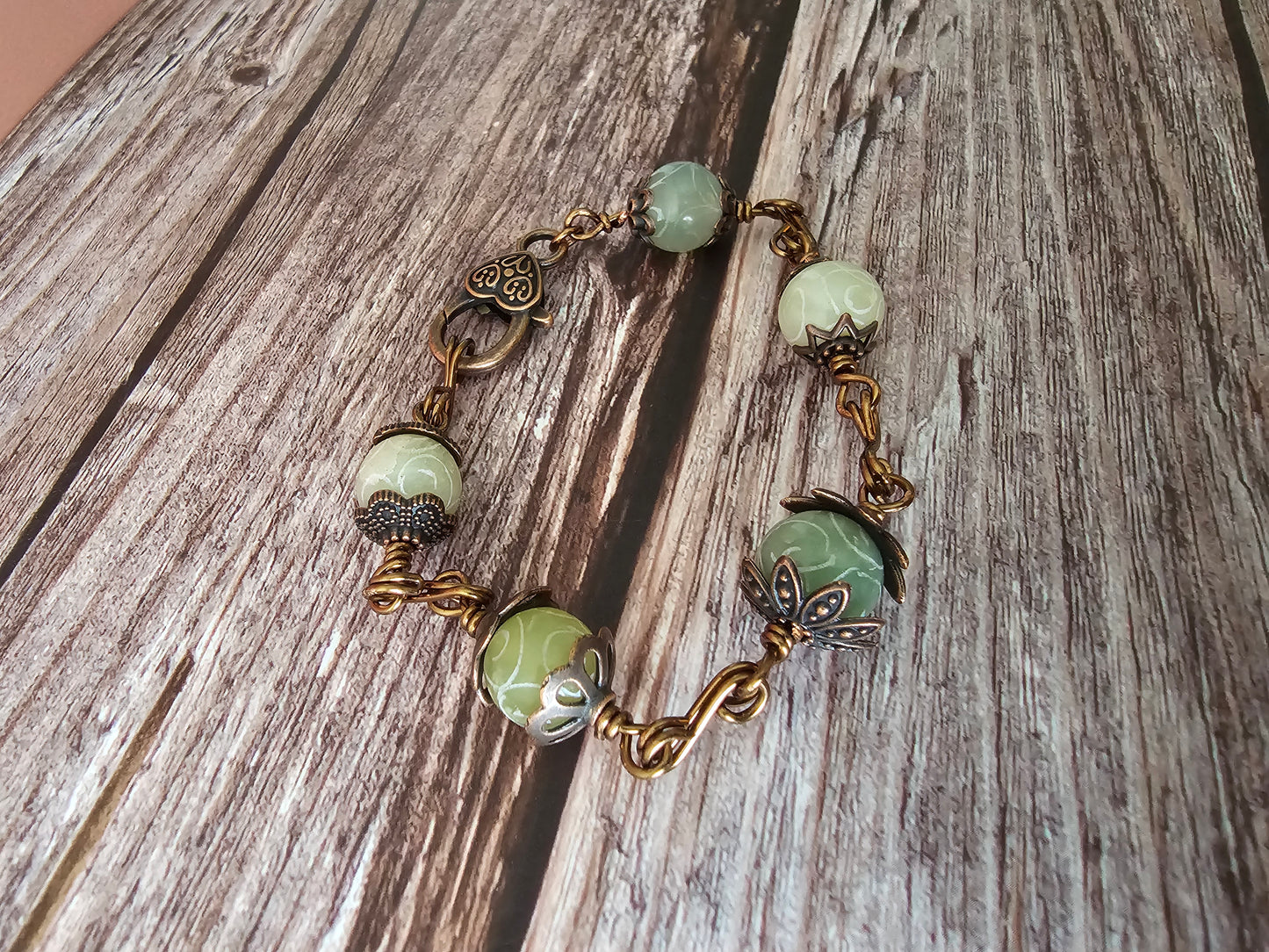 New Artisan Antique Copper Wire Wrap Bracelet W/Green & Cream Scrolled Agate Beads