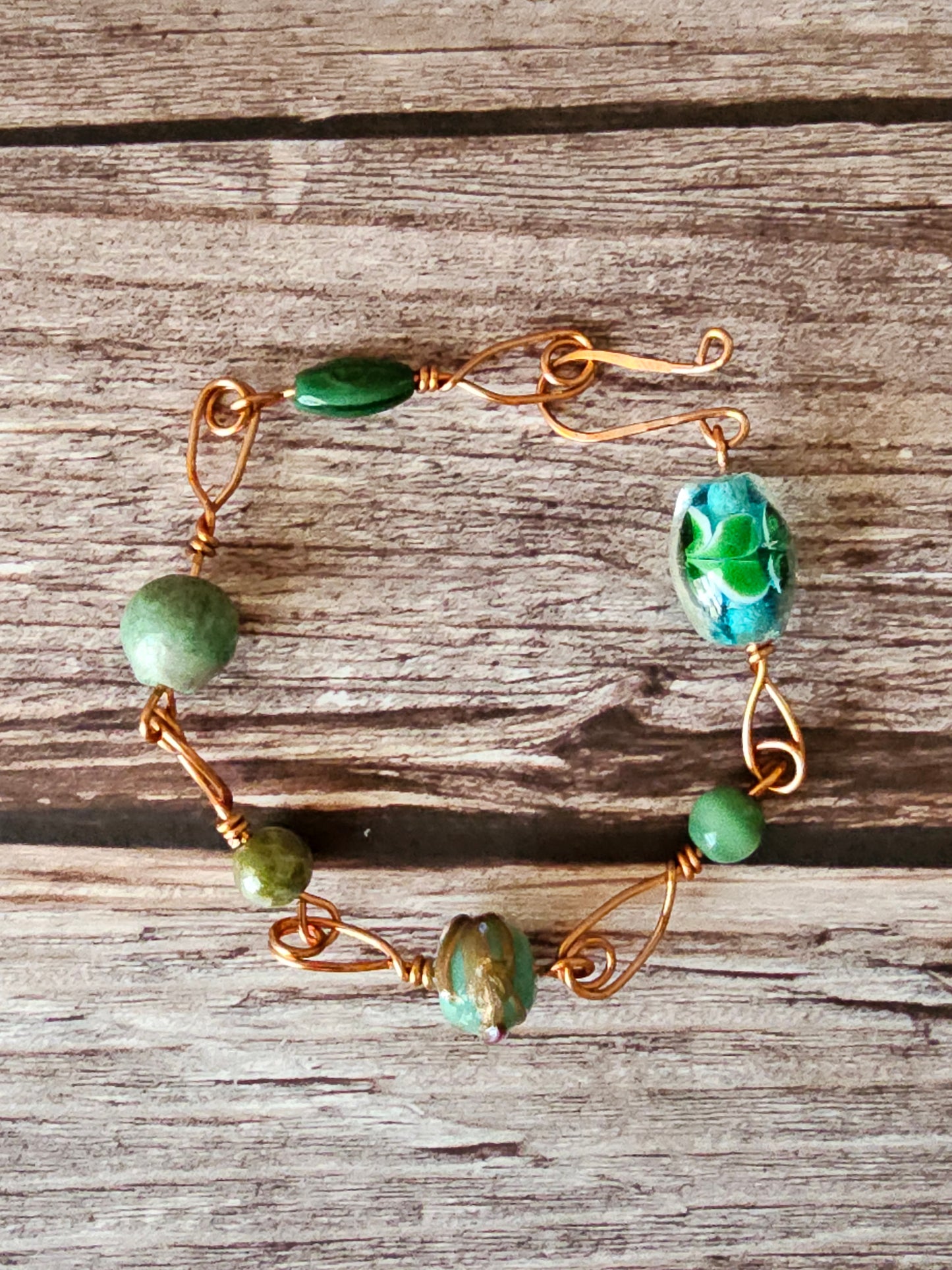 New Artisan Copper Wire & Green Glass Floral Bead Bracelet Wire Wrap 8.25"
