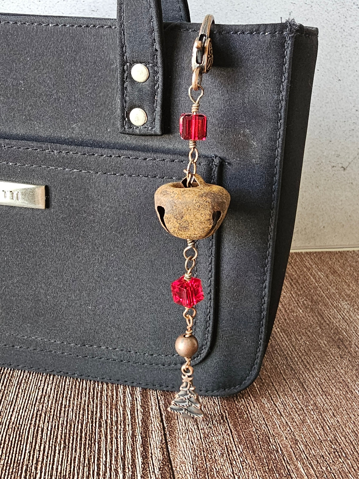 Bronze Copper Christmas Purse Chain Keychain W/Red Crystal Beads 5.5"