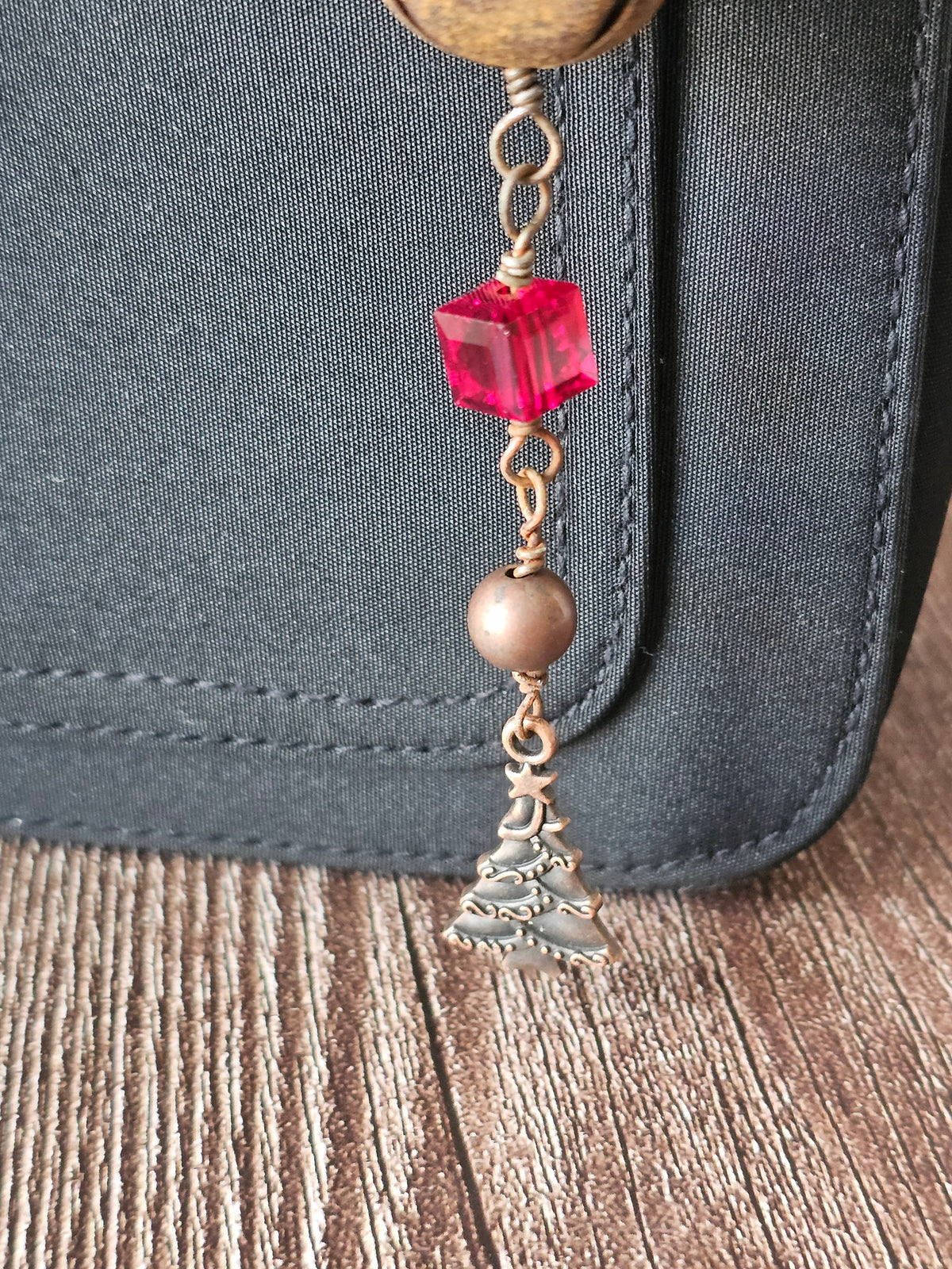 Bronze Copper Christmas Purse Chain Keychain W/Red Crystal Beads 5.5"